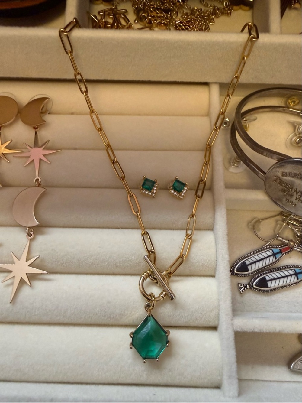 Gold Earring & Necklace Set